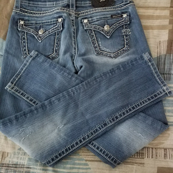Miss Me Jeans - Picture 2 of 2